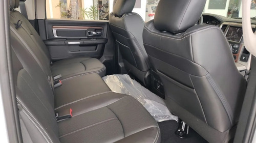 Imagen 13 de 25 de Ram 1500 Laramie 5.7 At8 4x4 #15