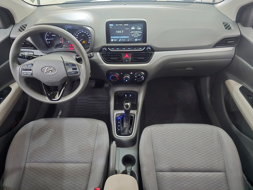 Hyundai HB20S 1.6 Vision Flex 4p 6 marchas