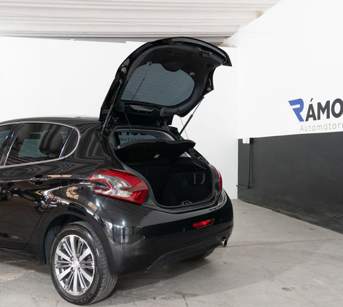 Peugeot 208 1.6 Feline