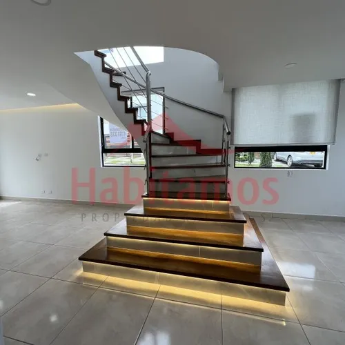 Casa En Arriendo En Rionegro - Llanogrande Cod 68668