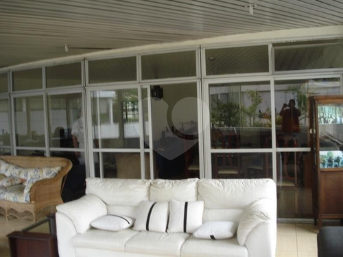 Imagem 4 de 15 de Apartamento A Poucos Metros Do Clube Pinheiros, 400mts Com Terraço.. - Reo98643
