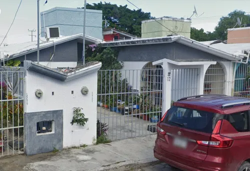 Venta De Casa En Ciudad Del Carmen, Campeche, Colonia Perla Del Golfo. Frsrb
