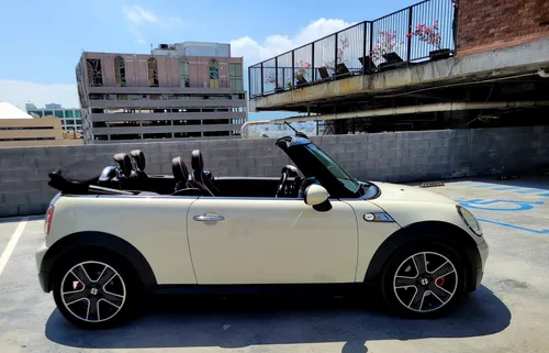 Mini Cooper Convertible Hot Chilli S