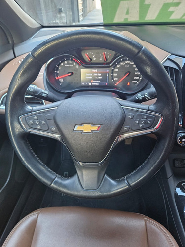 Chevrolet Cruze 1.4 Premier Sedan