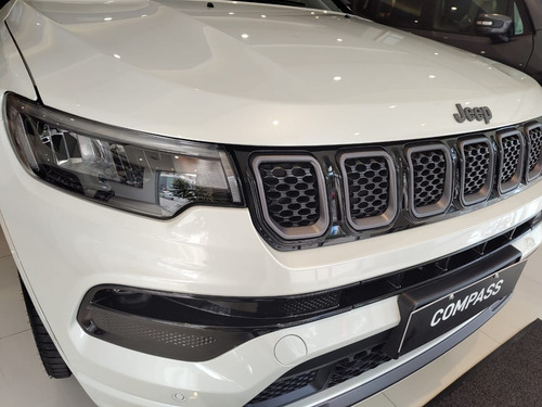 Imagen 7 de 19 de Jeep Compass Serie S T270 Automatica At6 4x2 Limited Plus $