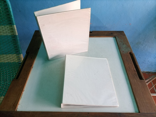 Imagen 1 de 2 de Carpeta Blanca De 3 Aros Con Bolsillos Internos Tipo Carta