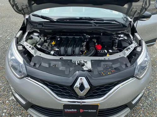 Renault Captur INTENS AT 2.0 4X2