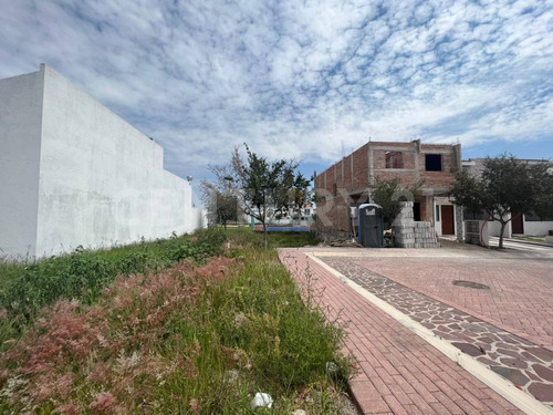 Terreno En Venta En Ciudad Maderas Residencial, El Marqués, Querétaro