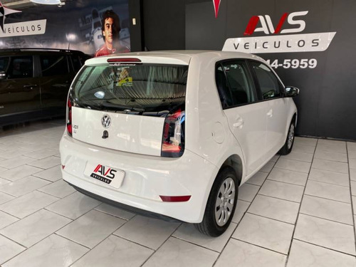 Imagem 10 de 11 de Volkswagen Up! 1.0 12v