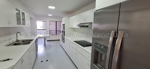 Apartamento En Alquiler Colinas De Valle Arriba 24-19296 