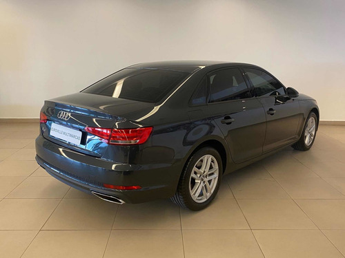 Audi A4 2019 2.0 Prestige Tfsi S-tronic 4p