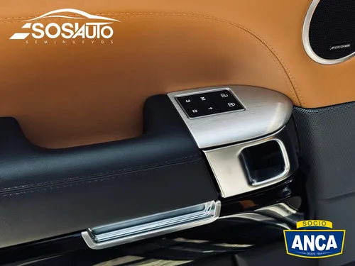 Land Rover Range Rover Sport 5.0l Svr At