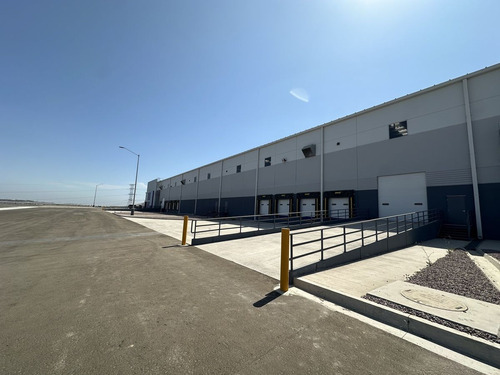 Renta: Nueva Nave Industrial De 10,500 Mts2
