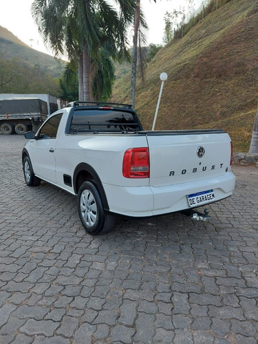 Imagem 4 de 12 de Saveiro Robust
