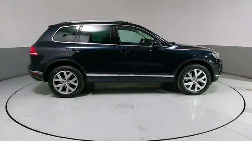 Volkswagen Touareg 4.2 V8 R-LINE