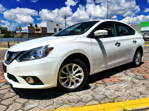 Imagen 8 de 15 de Nissan Sentra 2017 1.8 Advance Mt