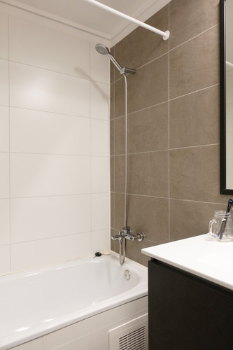 Depto 3 Dorm, 3 Baños, Vista Despejada, Amplio Balcón, Ñuñoa