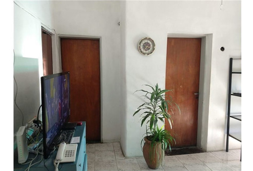 Imagen 8 de 30 de Venta Multifamiliar 3 Ph Con Cochera La Tablada