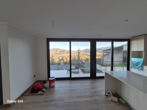 Casa Nueva Con Vista Inmejorable Vista Al Valle De La Dehesa