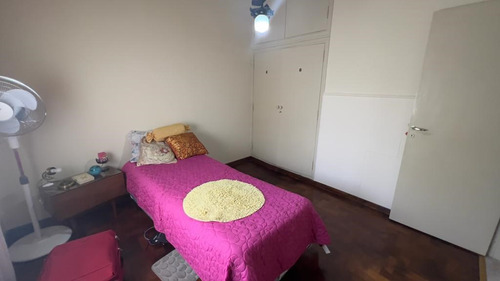 Casa Chalet En Venta Ubicado En Ituzaingó, G.b.a. Zona Oeste, Argentina