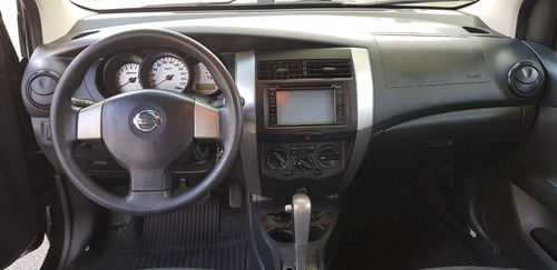 Imagem 6 de 9 de Livina S 1.8 16v Flex 2014 Automática Impecável