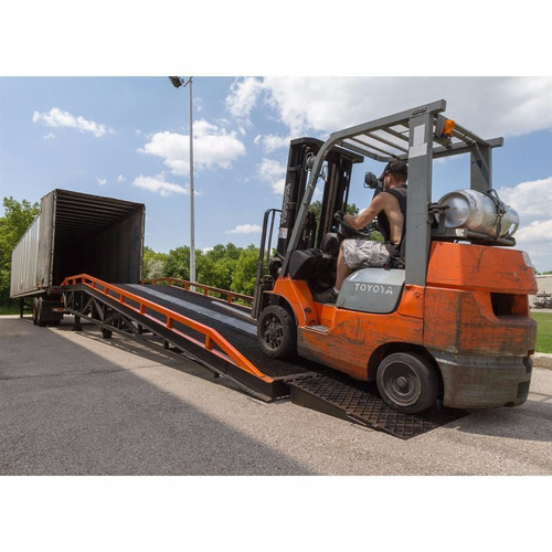 Rampa 11m Para 10 Toneladas Equus. Descarga De Containers