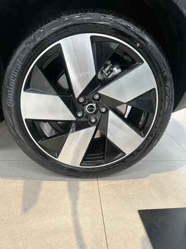 C40 P8 Ultimate