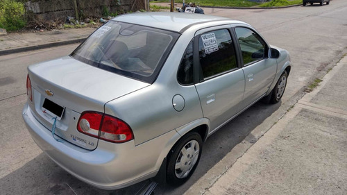 Imagen 4 de 13 de Chevrolet Classic 2014 1.4 Ls Abs Airbag