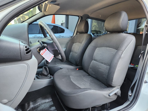 Renault Clio 1.2 Campus Pack I 75cv