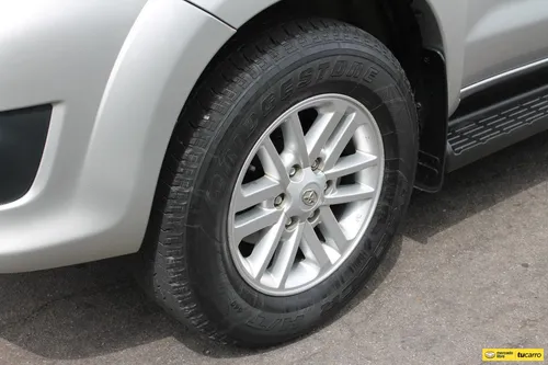 Toyota Fortuner 2.7 SR5 4x2 AT