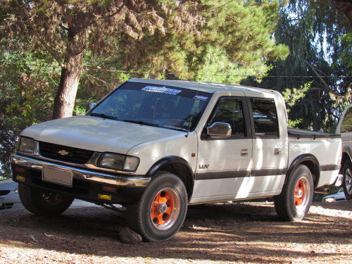 Rotula Superior Chevrolet Luv 2.3 4zd1 89-98 Del L/r Bhorke