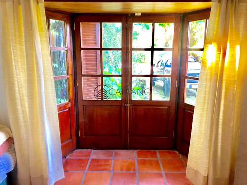 Imagen 7 de 20 de Bonita Propiedad Tipo Colonial En Barrio Pinares- Ref: 396