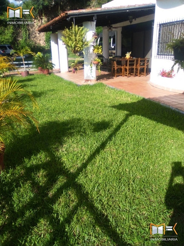 Imagen 9 de 21 de Mk Inmobiliaria Vende Preciosa Casa Remodelada En La Urbanización Karimao Country / Manuel 04122064254