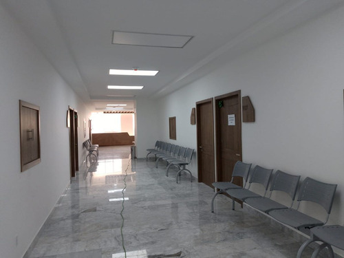 Consultorio En Renta Nuevo En Hospital Mac
