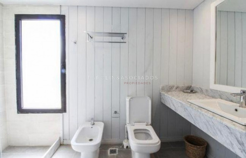 Casa En Venta De 3 Dormitorios En Punta Del Este , Jose Ignacio - Ref: 3815