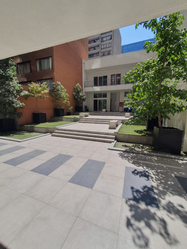 Practico / A Pasos De Metro Santa Ana Y Puente Cal Y Canto