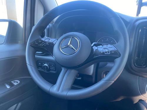 Mercedes-Benz Vito 1.9 119 Cdi Tourer Pasajeros 9+1 At