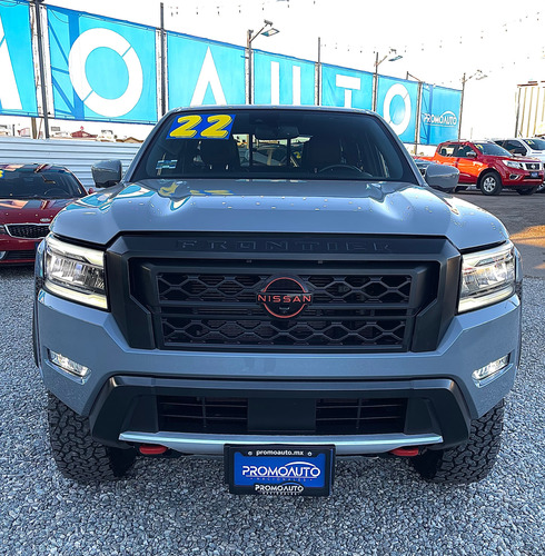 Nissan Frontier Pro 4X V6 3.8L 4x4