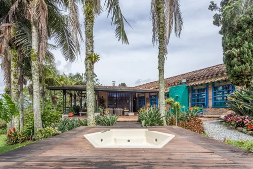 Casa En Arriendo/venta En La Ceja. Cod A16248