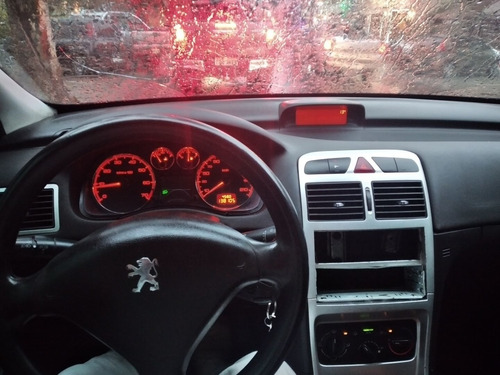 Imagem 8 de 9 de Peugeot 307 2008 1.6 Presence Flex 5p