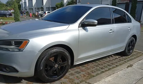 New Jetta Trendline 2.5