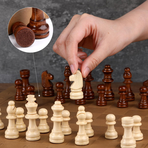 Juego De Ajedrez Y Damas Magnetico De Cuero Y Madera 30cm