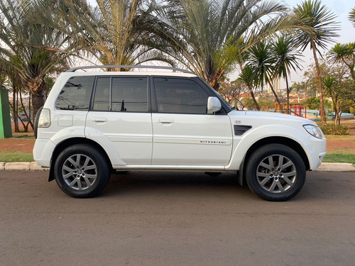 Mitsubishi Pajero TR4 2.0 4x2 Flex 5p