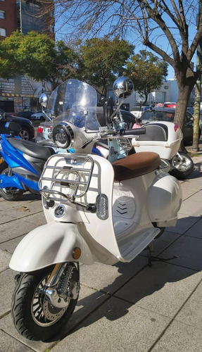 Imagen 11 de 25 de New Vespa Sunra Moto Okm Batería De Litio V
