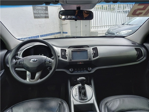 Imagem 8 de 12 de Kia Sportage 2.0 Lx 4x2 16v Flex 4p Automático