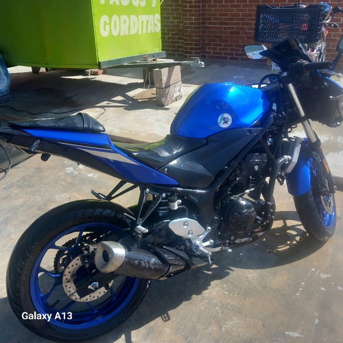 Yamaha R25
