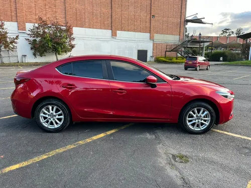 Mazda 3 2.0 Touring
