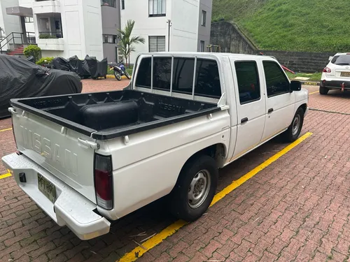 Nissan Frontier 2.4 Ax D22 4x2