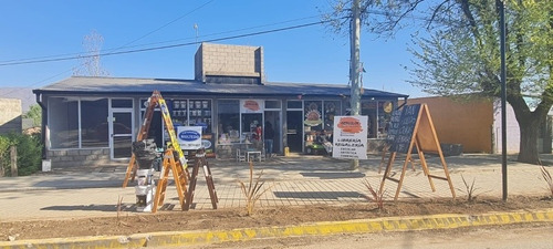 Oportunidad!!! Galería Comercial De 5 Locales En Alquiler