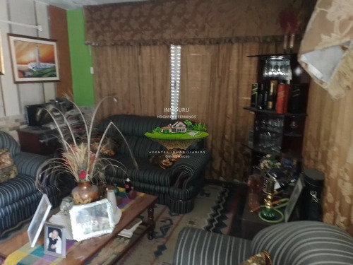 Se Vende Hermosa Y Amplia Casa En Barrio Cerro